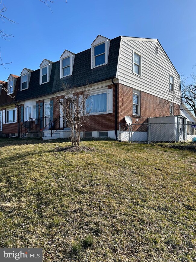 3250 Ryerson Cir, Halethorpe, MD 21227 - photo 3