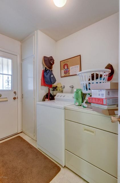 10849 W Santa fe Dr, Sun City, AZ 85351 - photo 6