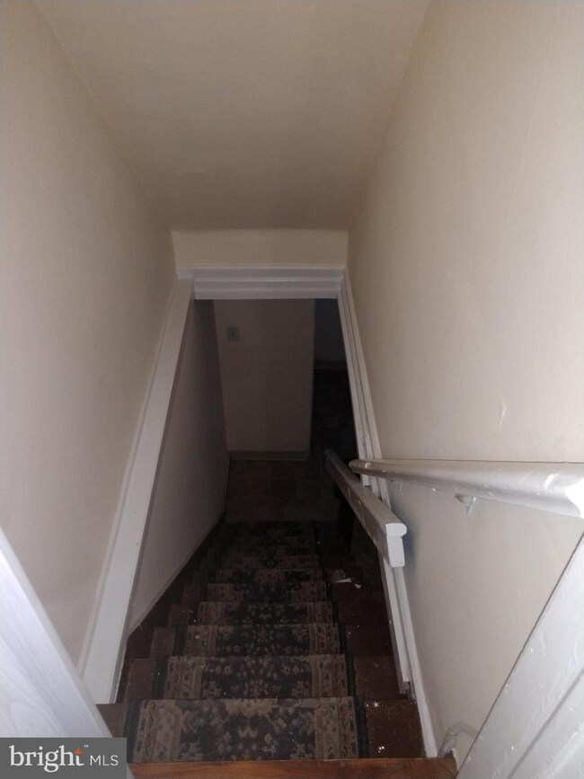 650 Randolph St, Camden, NJ 08105 - photo 7