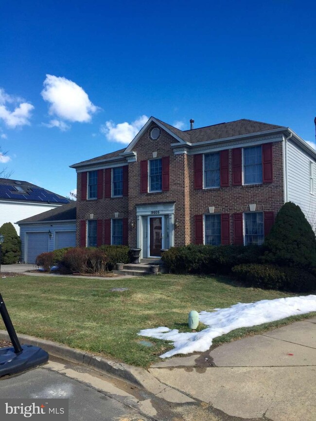 19805 Sovereign Ct, Germantown, MD 20876 - photo 3