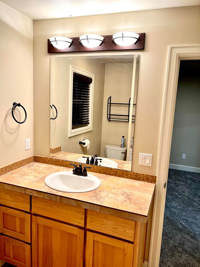 1bathroom1