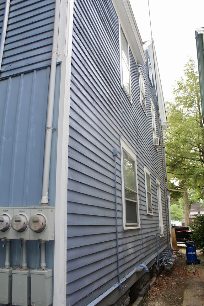 332 W 9th St, Anderson, IN 46016 - photo 6