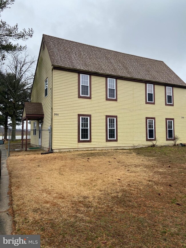 26 Greenfield Dr unit A, Berlin, NJ 08009 - photo 2