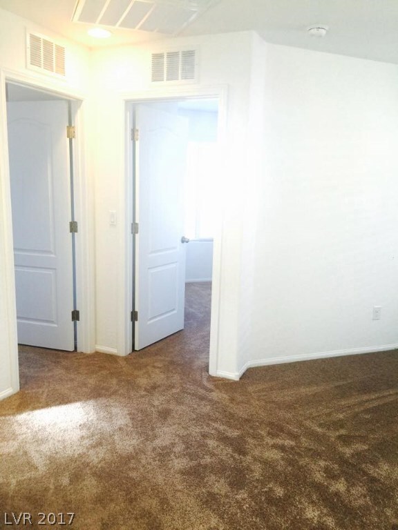 6295 Point Isabel Way, Las Vegas, NV 89122 - photo 2