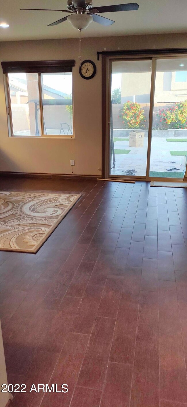 247 E Lynx Place, Chandler, AZ 85249 - photo 4