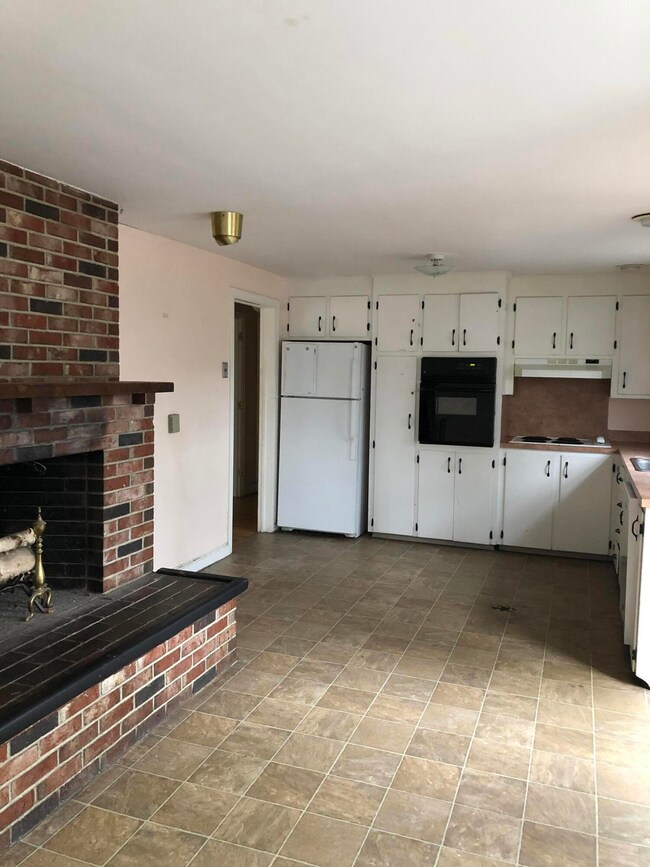 10 Candlewyck-kitchen