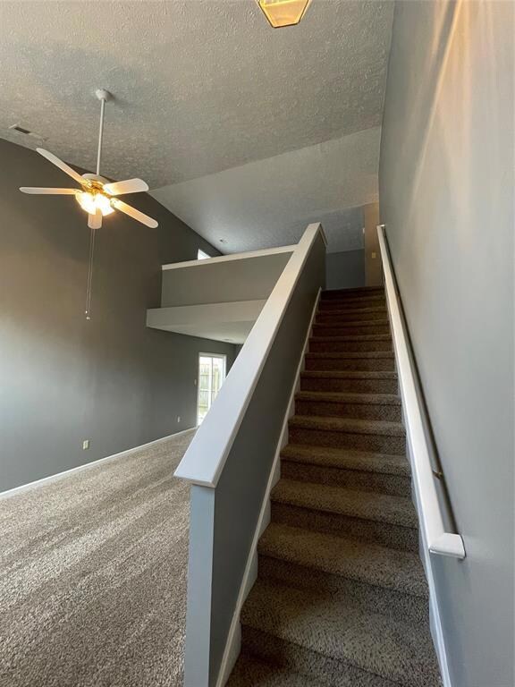 634 Pine Lake Dr, Greenwood, IN 46143 - photo 4