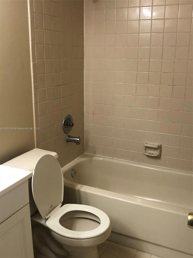 10740 Royal Palm Blvd unit 14, Coral Springs, FL 33065 - photo 5