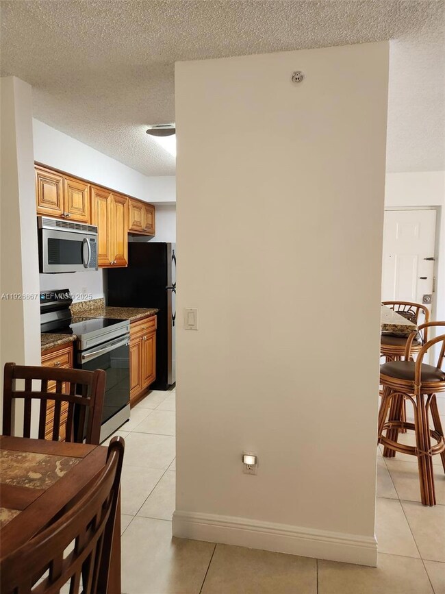 12124 Saint Andrews Place unit 206, Miramar, FL 33025 - photo 7