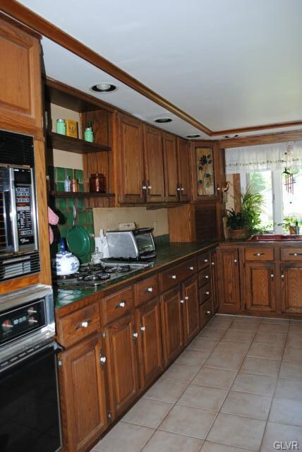 1209 Clearfield Rd, Nazareth, PA 18064 - photo 2