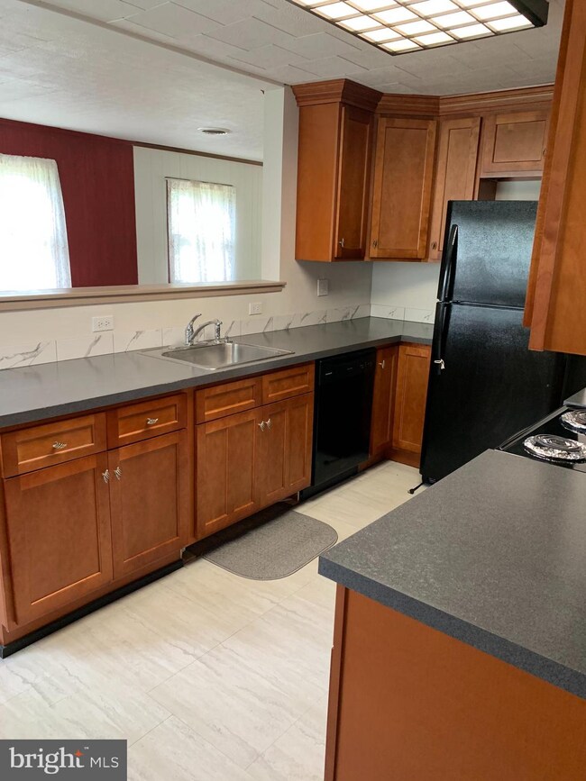 21909 Yerkey Rd, Rock Hall, MD 21661 - photo 7