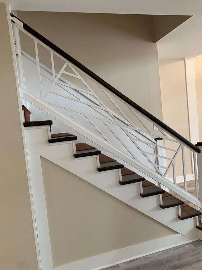 610 Franklin St, Natchez, MS 39120 - photo 3