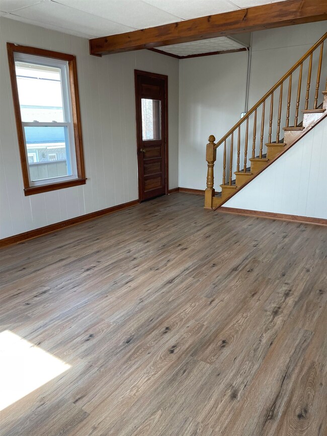 95 Chandler St unit 97, Nashua, NH 03064 - photo 2