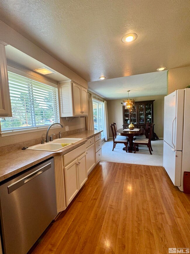 3240 E Thomas Canyon Rd, Winnemucca, NV 89445 - photo 4