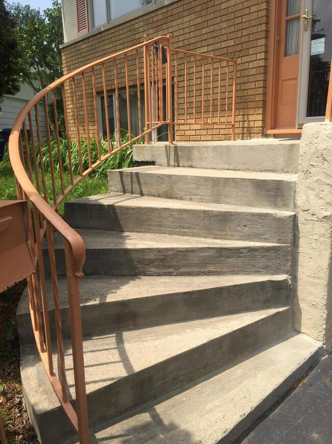 Steps into Home