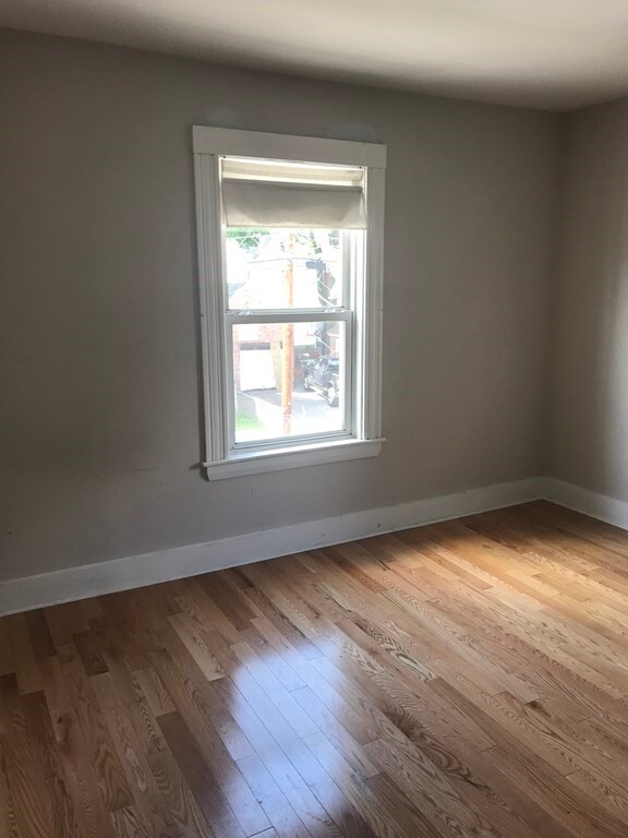 12 Lincoln Rd unit 1, Newton, MA 02458 - photo 7