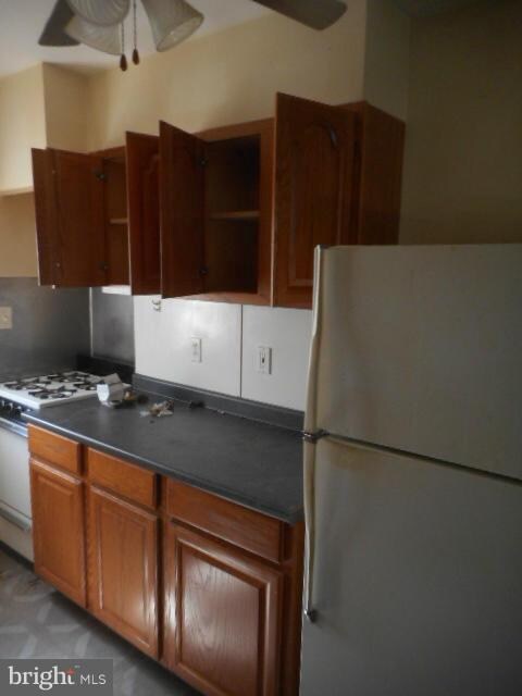 7729 N Cove Rd, Sparrows Point, MD 21219 - photo 5