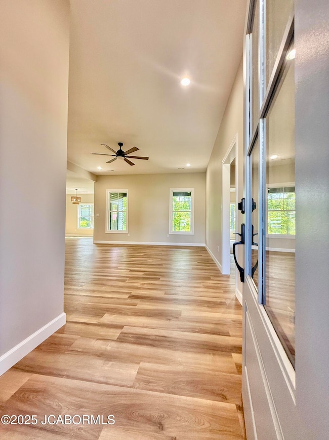 5302 Thornridge Dr, Jefferson City, MO 65109 - photo 2