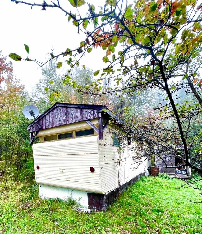 222 Bobbin Mill Rd, Lunenburg, VT 05906 - photo 3