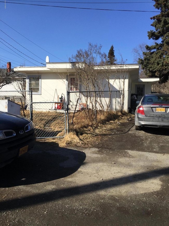 3501 Willow St, Anchorage, AK 99517 - photo 2