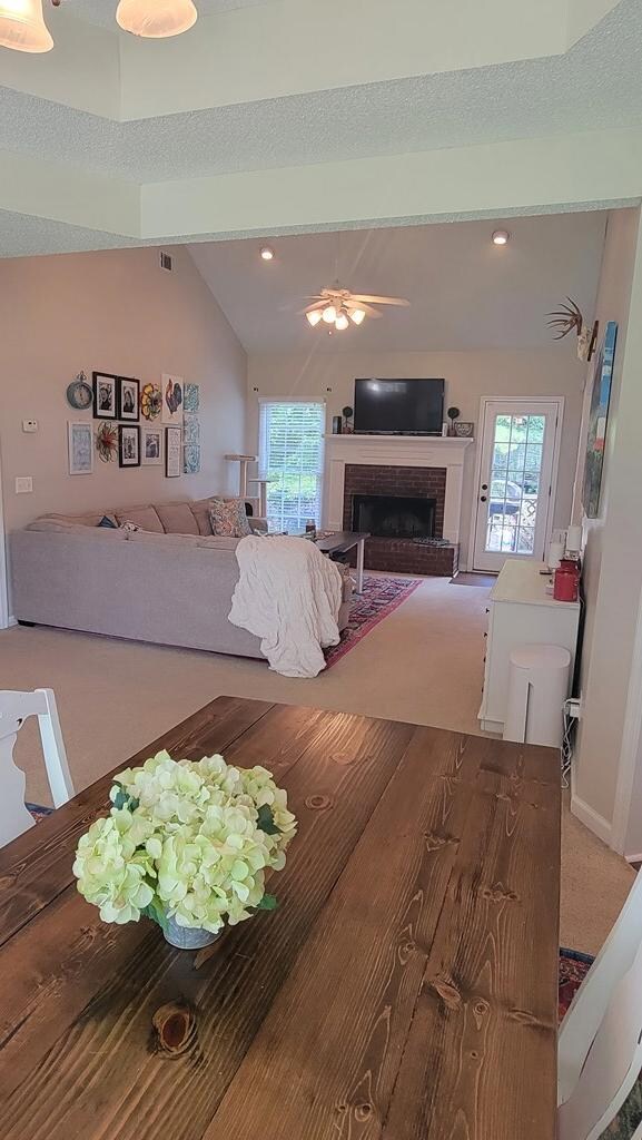 Dining room to living room