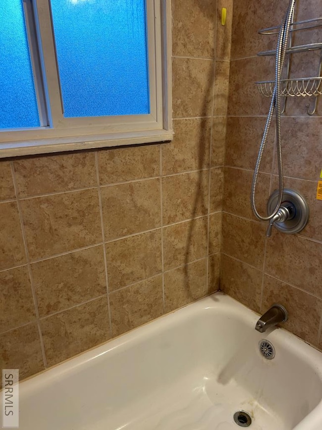 1139 Garfield St, Idaho Falls, ID 83401 - photo 6