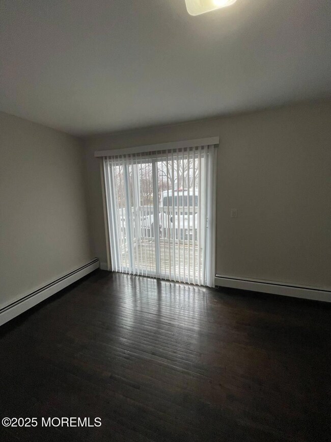 581 Patten Ave unit 24, Long Branch, NJ 07740 - photo 6