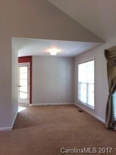 1107 Courtney Cove Ct, Gastonia, NC 28052 - photo 4