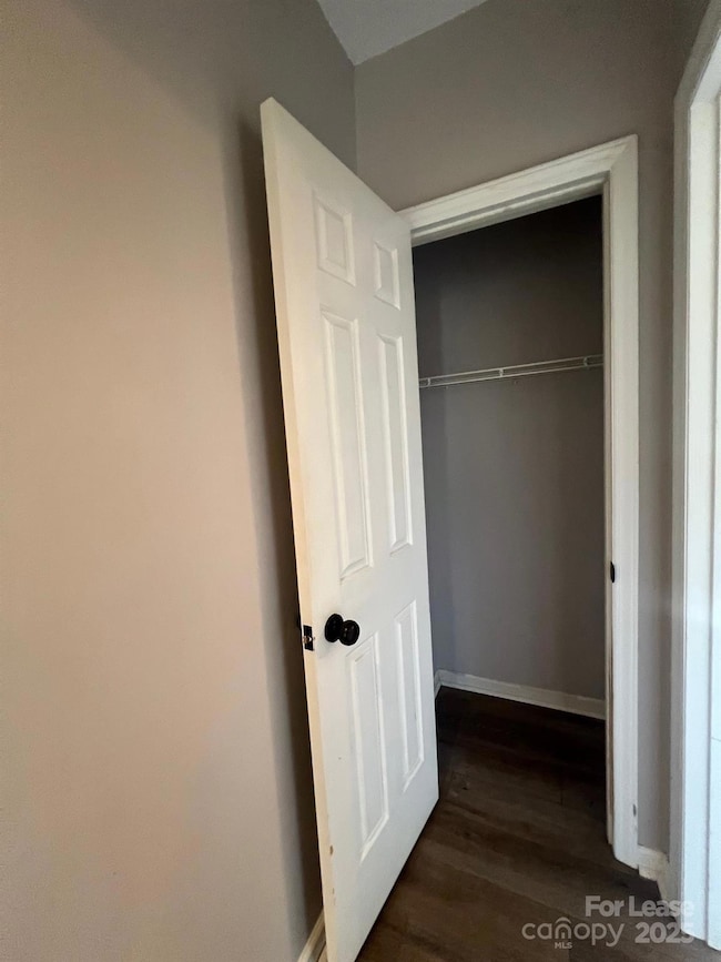 3218 Selwyn Farms Ln unit 1, Charlotte, NC 28209 - photo 4