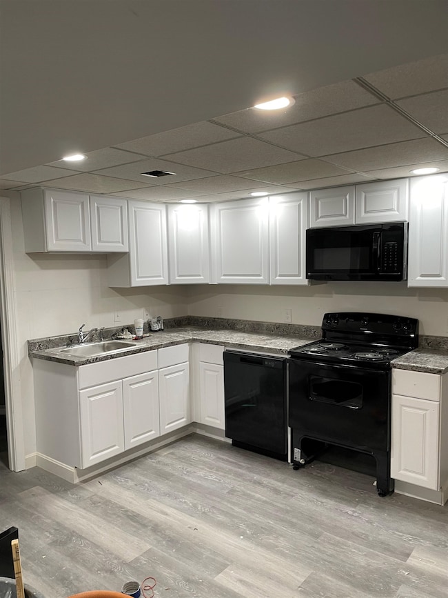 26 W Webster St, Manchester, NH 03104 - photo 4