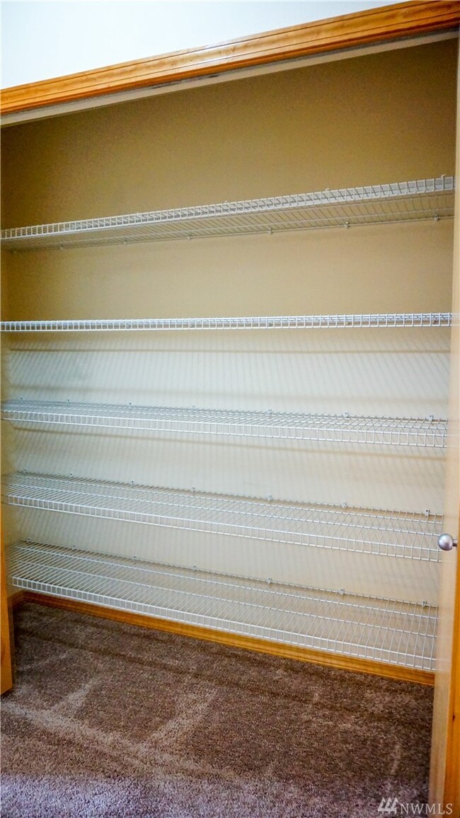 1103 Ofarrell Ln NW, Orting, WA 98360 - photo 7