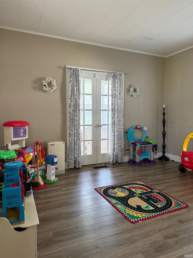 902 Bower St, Elkhart, IN 46514 - photo 6