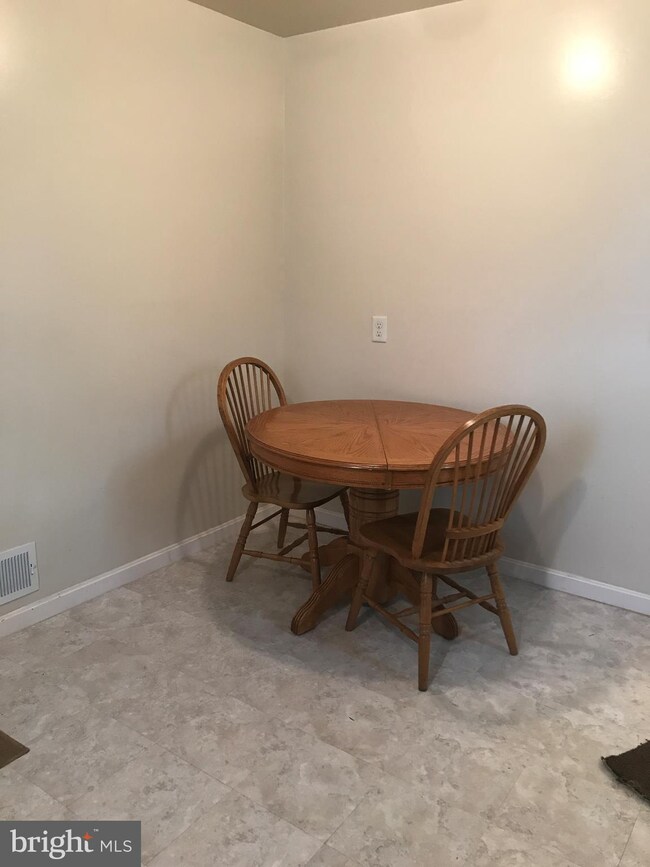 2108 Virginia Ave, Hyattsville, MD 20785 - photo 5