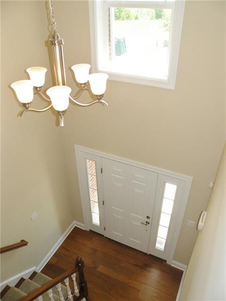 Entry 214 Settlers Court
