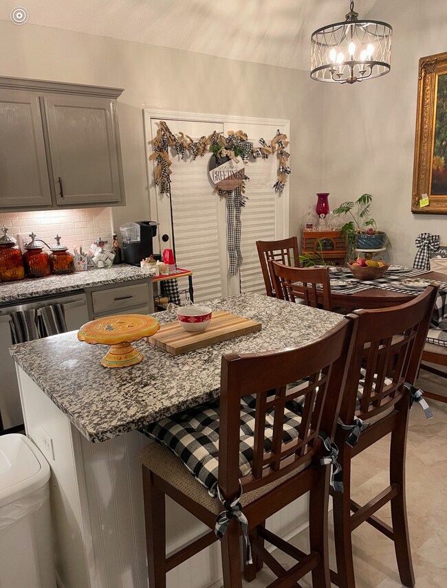 Elegant granite on your island and other counter tops