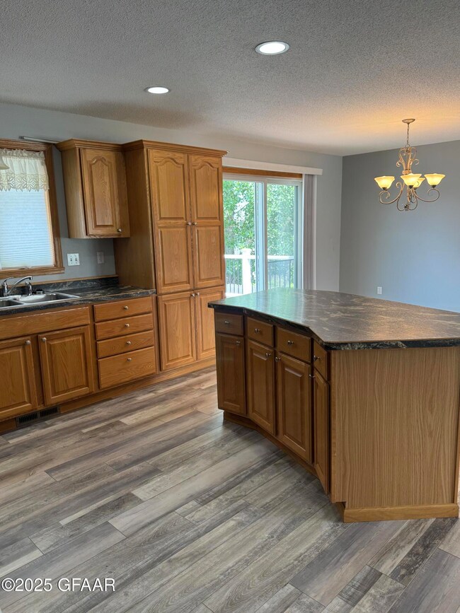 3810 Pendleton Dr, Grand Forks, ND 58201 - photo 7