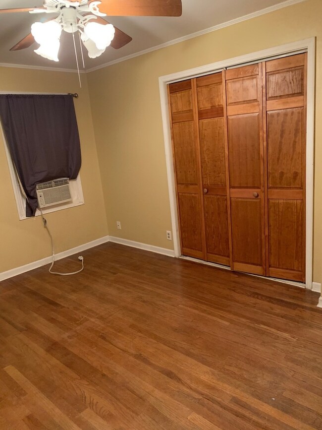 1341 N Webster St, Naperville, IL 60563 - photo 4