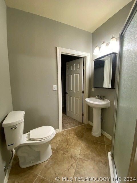 309 E 12th Place, Claremore, OK 74017 - photo 6