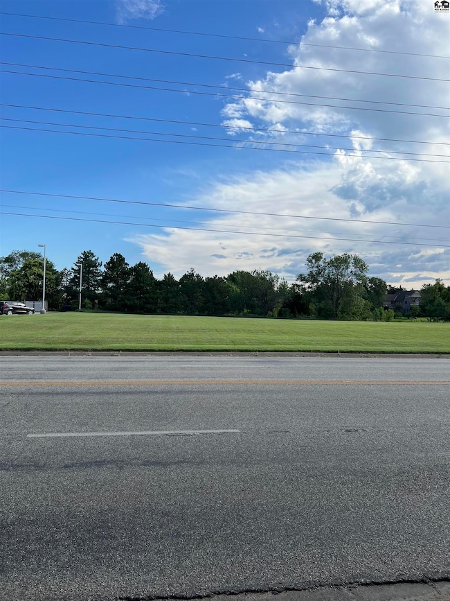 1207 E 1st St, McPherson, KS 67460 - photo 6