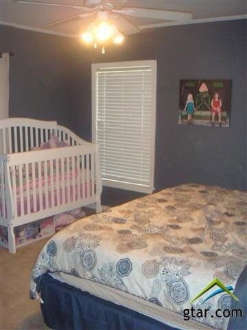 1303 Graham Dr, Tyler, TX 75701 - photo 5