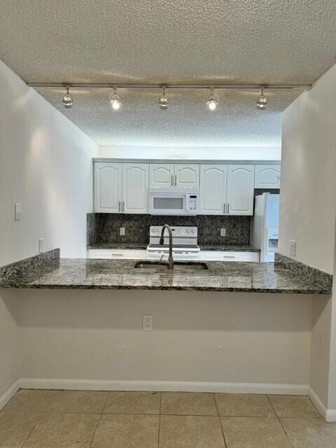 3822 38th Way, West Palm Beach, FL 33407 - photo 6