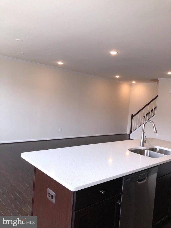 24576 Rosebay Terrace, Stone Ridge, VA 20105 - photo 6