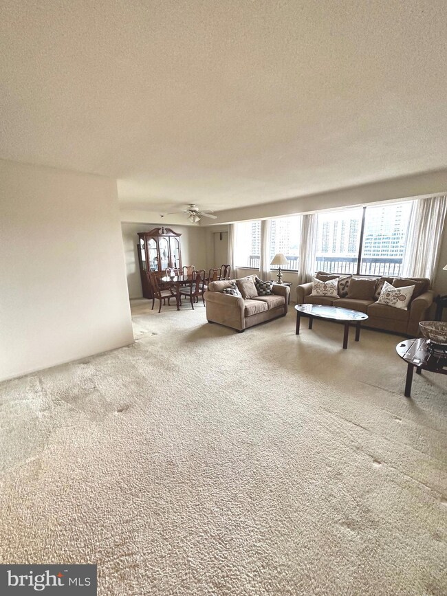 Skyline House unit 1208 W, Baileys Crossroads, VA 22041 - photo 7