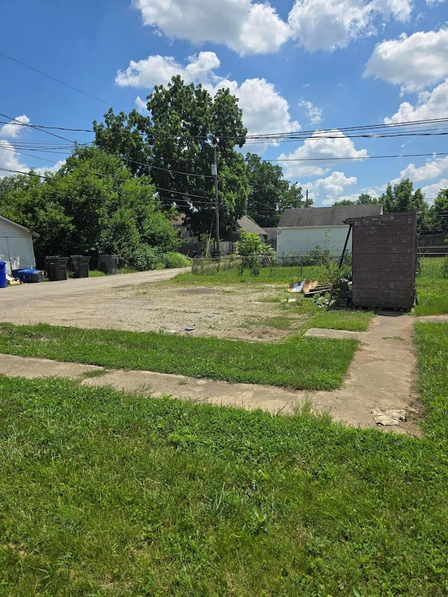 540 S Richardson Ave, Columbus, OH 43204 - photo 2