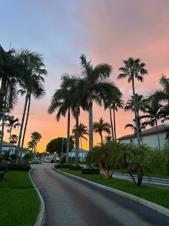 11440 NW 50th Terrace, Doral, FL 33178 - photo 2