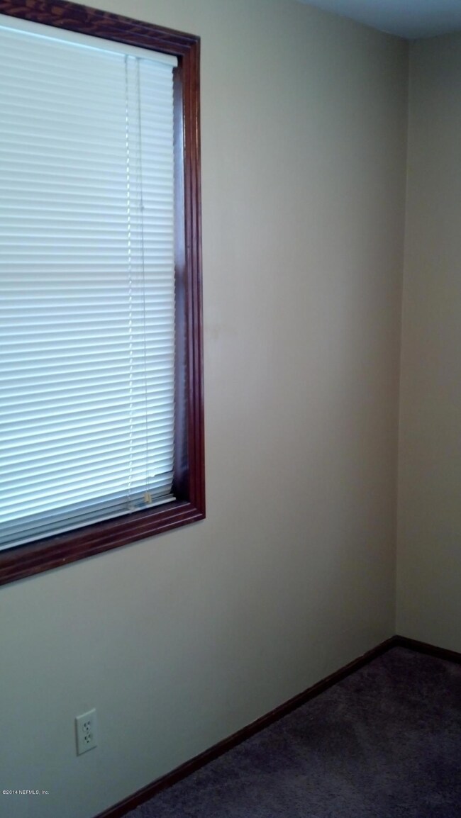 1429 Dancy St, Jacksonville, FL 32205 - photo 6