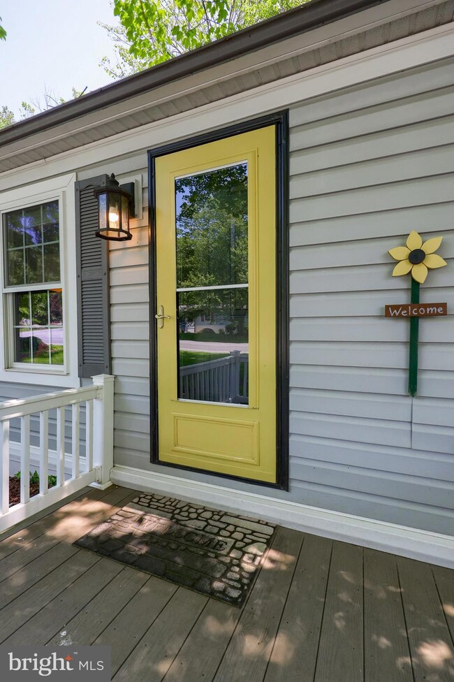 101 Maple Ave, Manheim, PA 17545 - photo 7