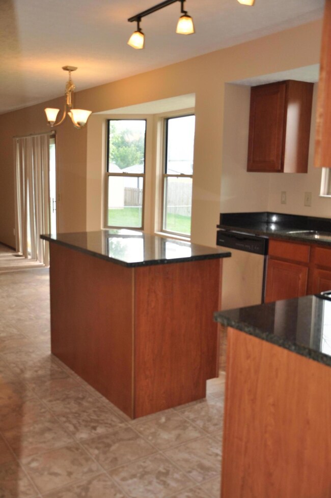 1366 Emeline Ct Columbus, OH Bethany Bro