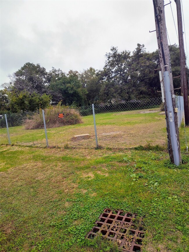 3702 Hage St, Houston, TX 77093 - photo 6