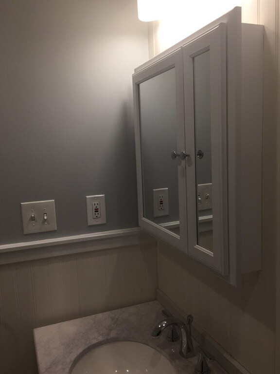 5 Hatch St, Boston, MA 02127 - photo 2